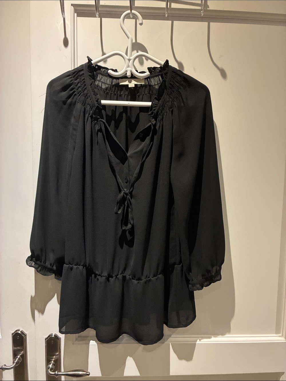 LOFT Womens Medium Black Sheer Tie Front Smoked Neck Peplum Blouse Top 👵MT